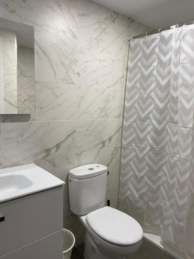 Aluche Aparment C Apartment Madrid Luaran gambar