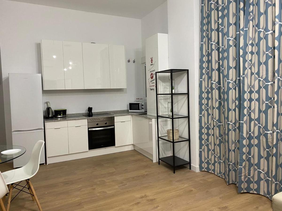 Aluche Aparment C Apartment Madrid Luaran gambar