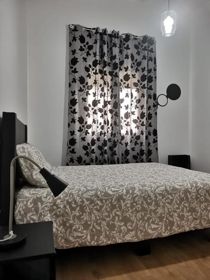Aluche Aparment C Apartment Madrid Luaran gambar