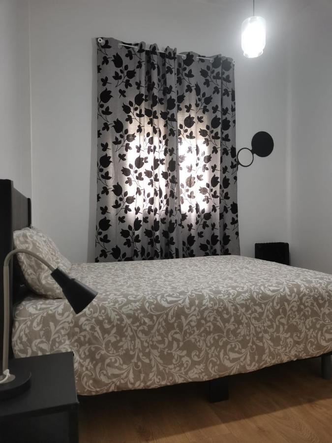Aluche Aparment C Apartment Madrid Luaran gambar